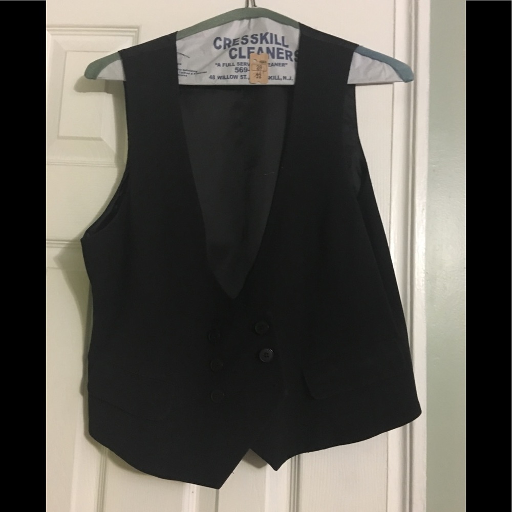 Black vest! New York & company